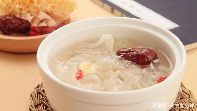 日常饮食巧搭配 调身养神两相宜