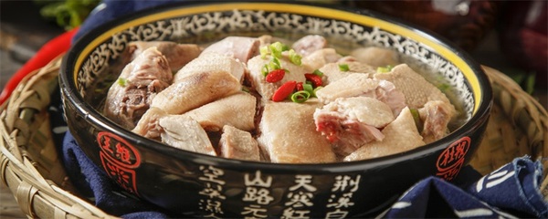 枸杞搭配绿豆煮汤 清润解暑又养人